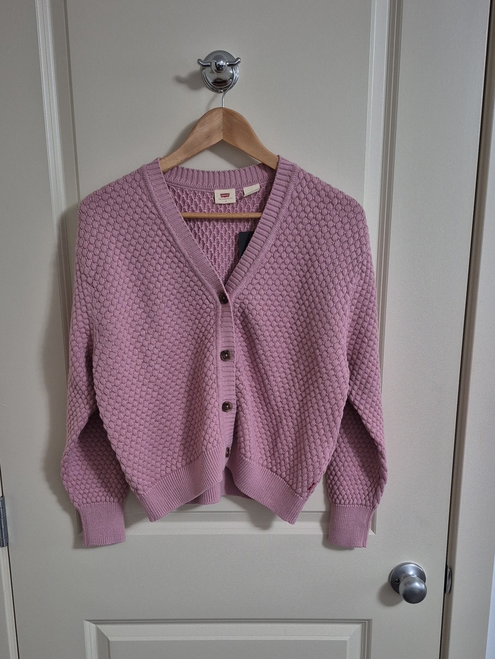 Levi's Women's Pink Textured V-Neck Button Cardigan Sweater S NWT